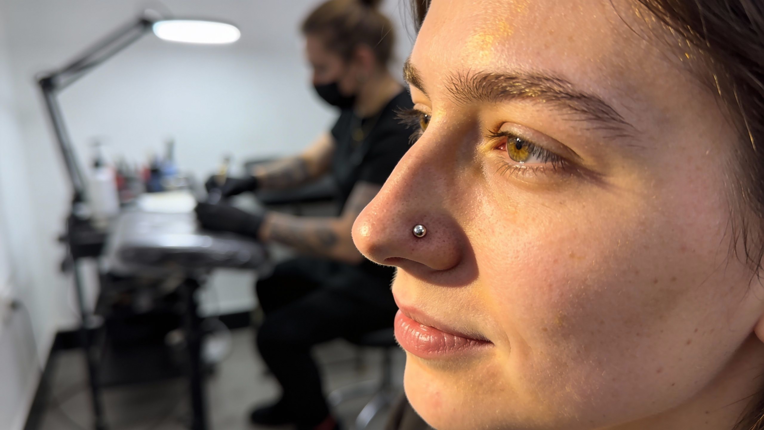 Douleur piercing nez : à quoi s’attendre