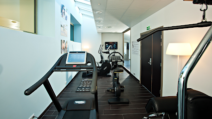 pro-victor-coach-sportif-miha-bodytec-six-fours-les-pl.jpeg