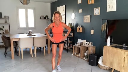 Stephanie PIETERAERENTS Coach Bien-Être Physique & Mental ? Coach Sportif, Yoga, Hypnothérapie